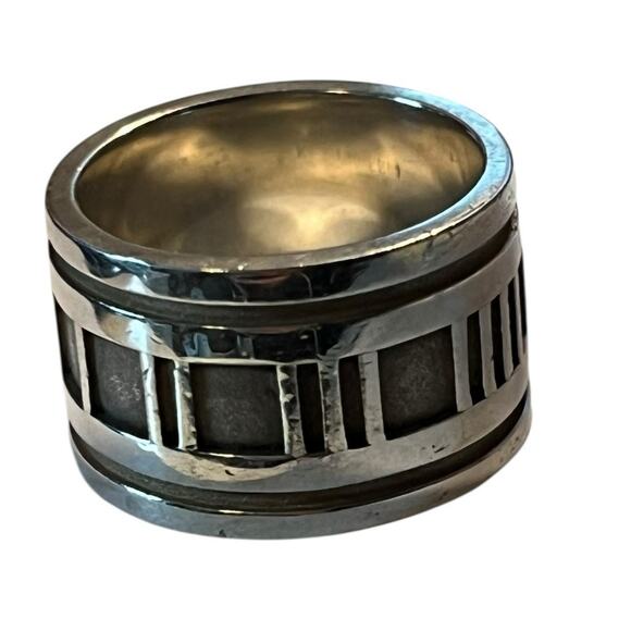 Tiffany & Co. Atlas Wide Band Ring Sterling Silver Roman Numeral Sz 5 - Picture 11 of 13